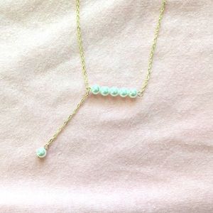 Imitation pearl necklace